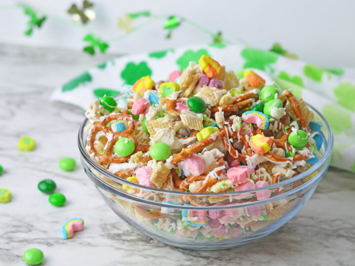luckycharmssnackmix20-scaled-