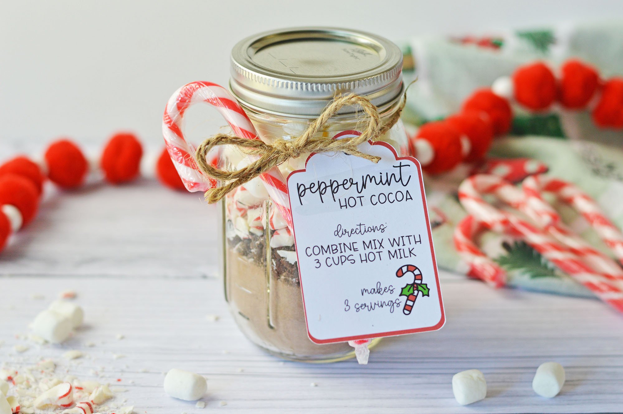 Peppermint Hot Chocolate In a Jar