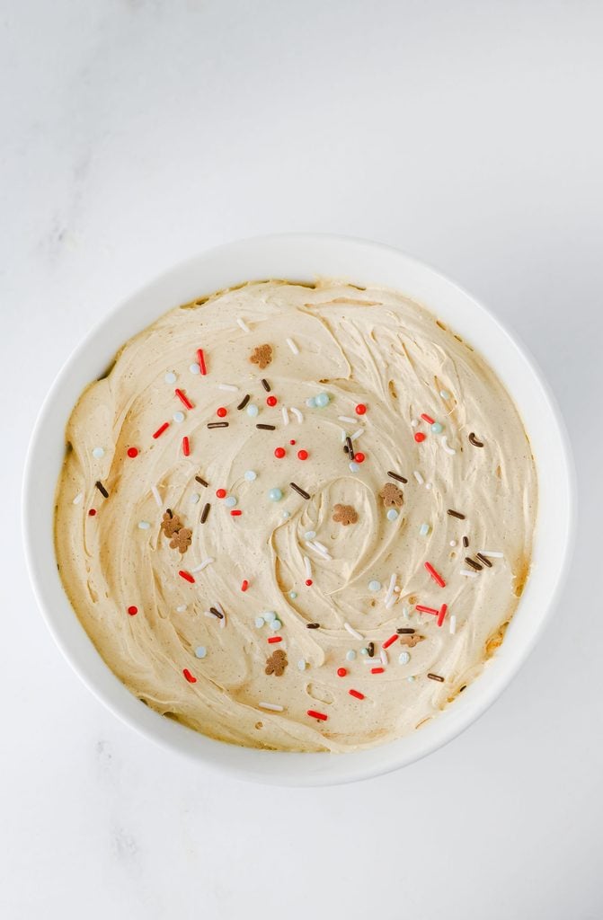 Finished gingerbread dip topped with colorful Christmas gingerbread sprinkles