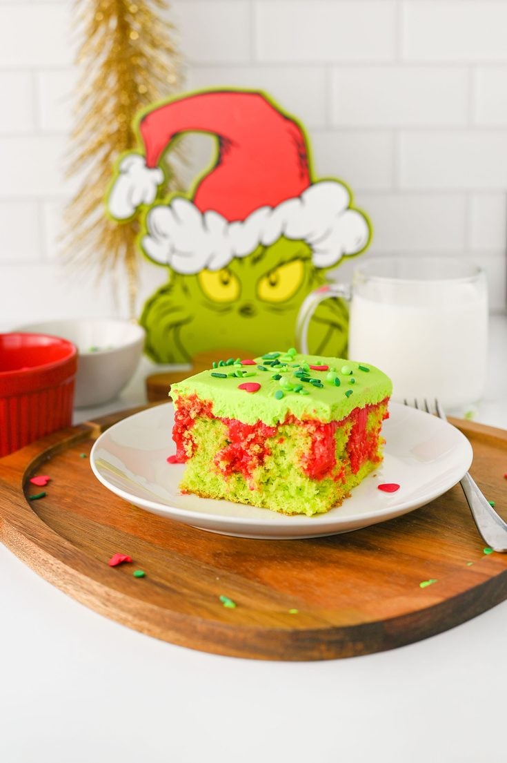 Grinch Poke Cake